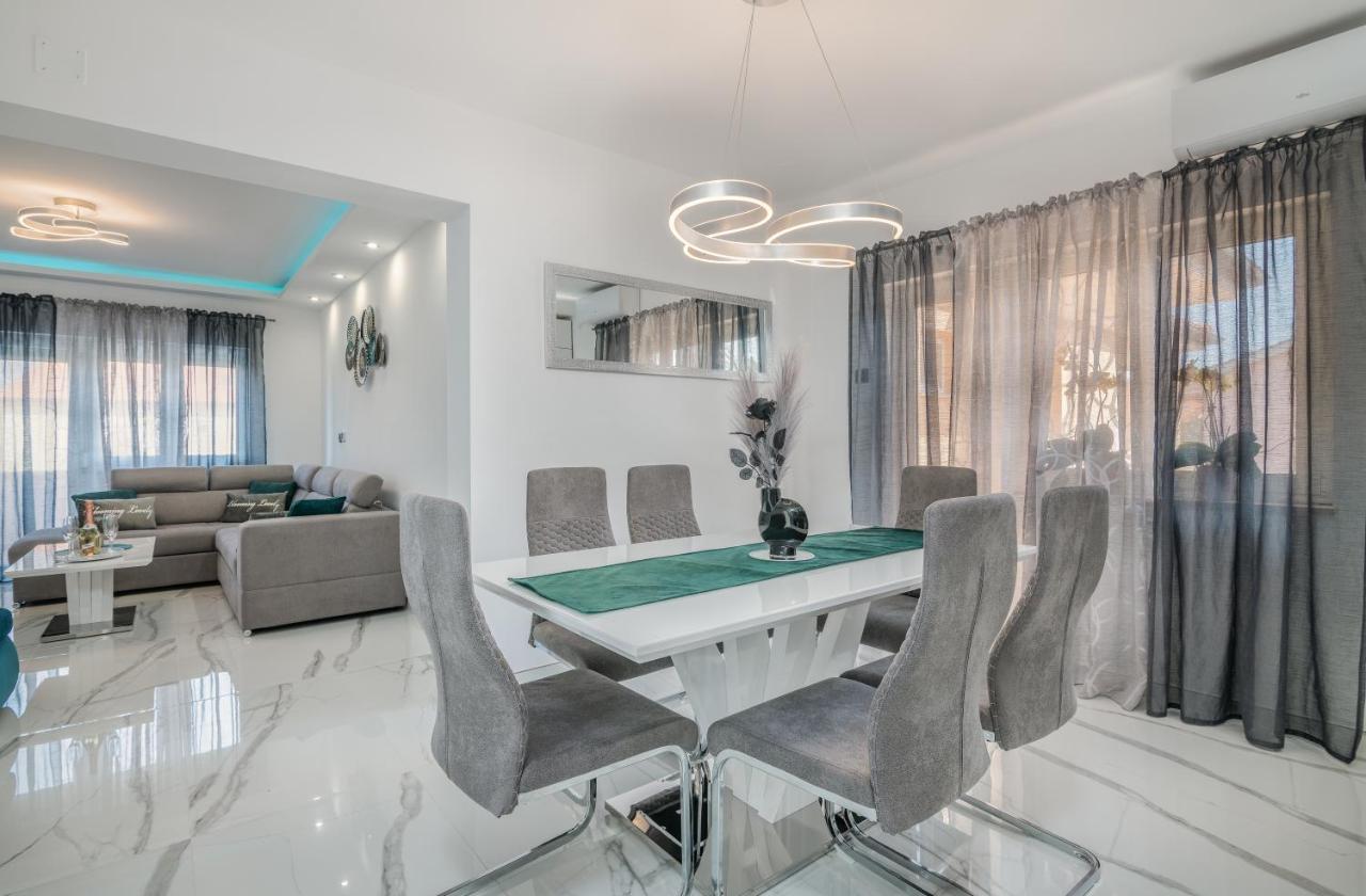 Apartman Luxury Lure Đảo Krk Ngoại thất bức ảnh