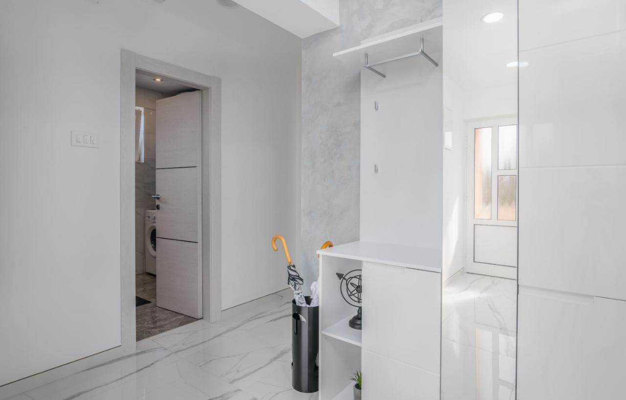 Apartman Luxury Lure Đảo Krk Ngoại thất bức ảnh
